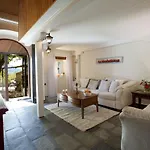Villagio Magnolia Villa *